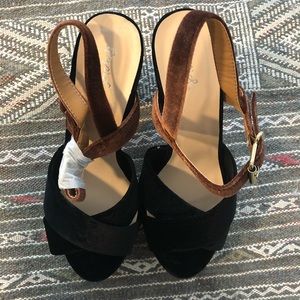 Block heel platform velvet sandals. Never worn!